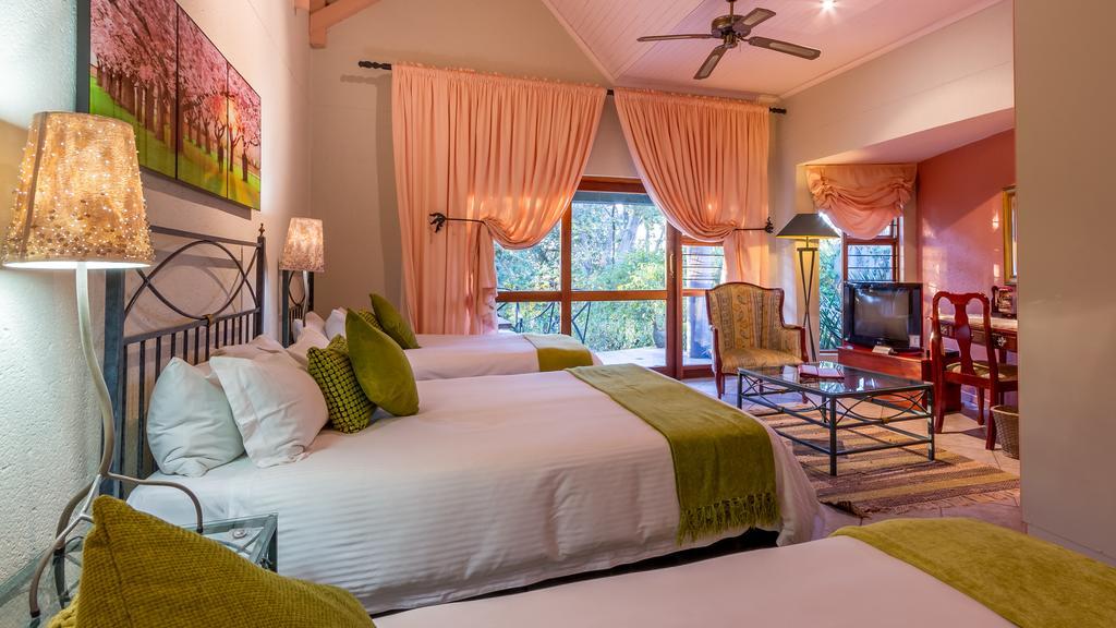 Joern'S Gaestehaus Mbombela ห้อง รูปภาพ