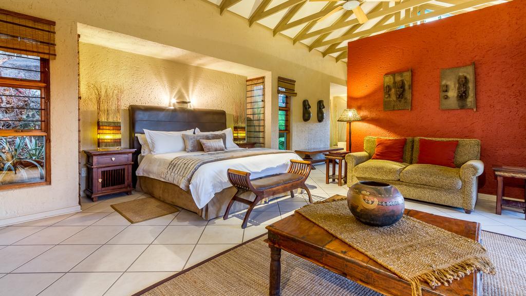Joern'S Gaestehaus Mbombela ภายนอก รูปภาพ