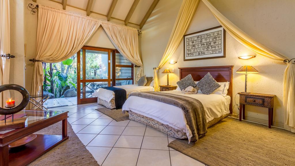 Joern'S Gaestehaus Mbombela ภายนอก รูปภาพ