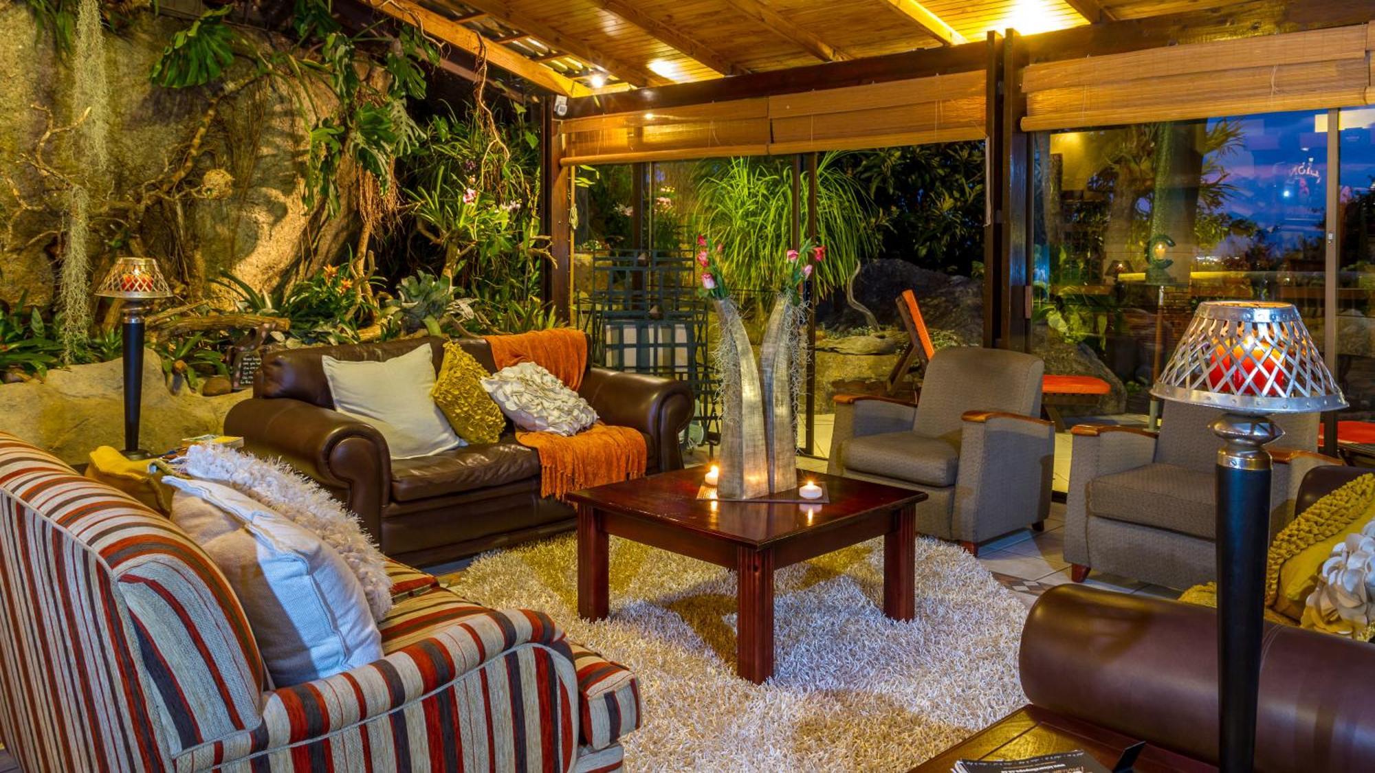 Joern'S Gaestehaus Mbombela ภายนอก รูปภาพ